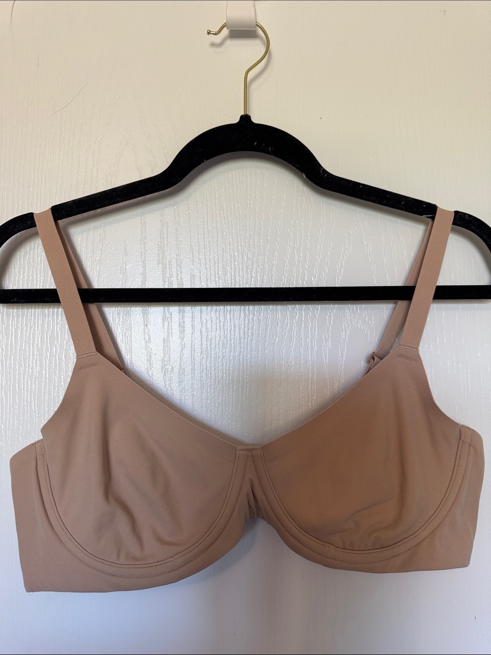 NWOT fits everyone mica unlined demi bra